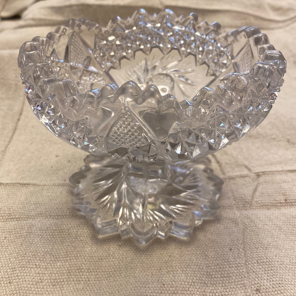 Vintage L. E. Smith Clear Glass Footed Compote Dish Spinning Star w/Star Base